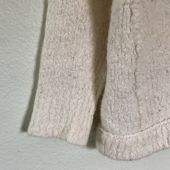Free People Ivory Lofty Boucle Slouchy Alpaca Blend Sweater Women’s M - Picture 6 of 12